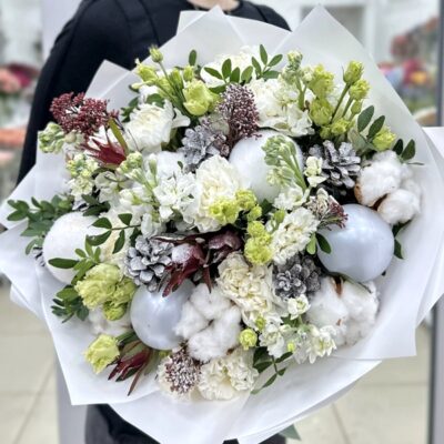 Christmas bouquet -Van Florist delivery Vancouver