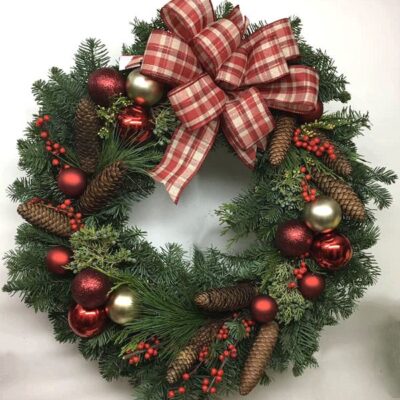 CH055 Deluxe Christmas Wreath