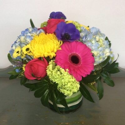 flower arrangement-Van Florist delivery Vancouver