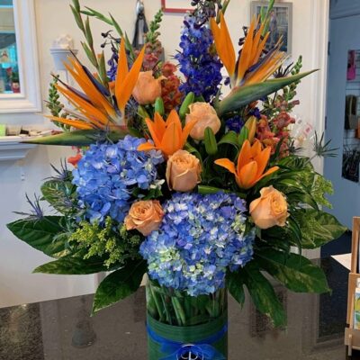 Flower arrangement-Van Florist delivery Vancouver