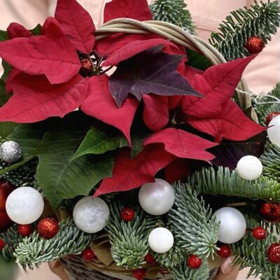 Christmas flowers-Van Florist delivery Vancouver