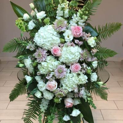 SS003-Delicate Blush Standing Spray