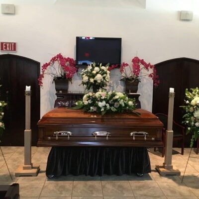 CF001 Fadeless Blush Casket Flowers