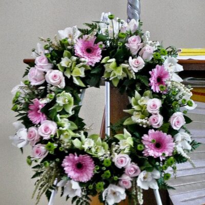 WR004 With Memory Sympathy Wreath